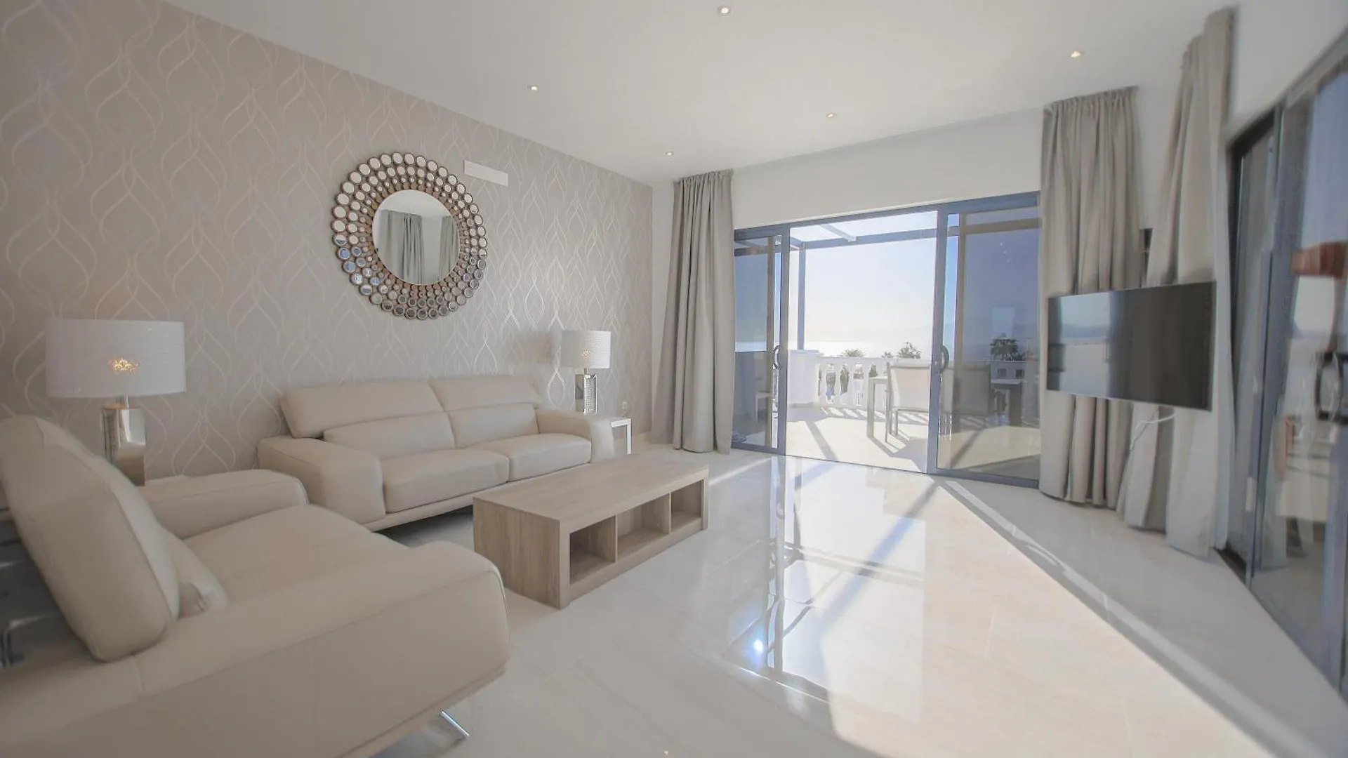 Atlantico Plaza Apartments Puerto del Carmen  Spagna