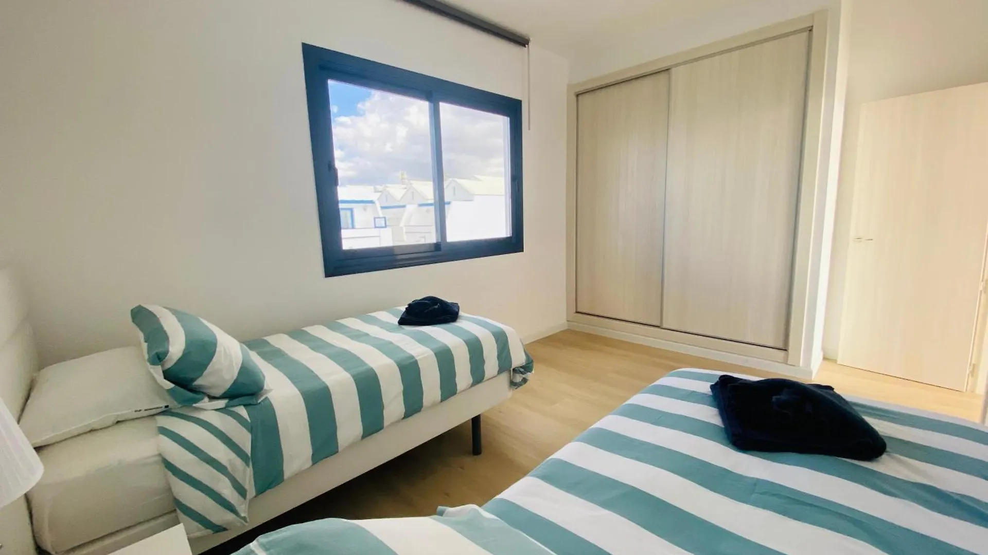 Atlantico Plaza Apartments Puerto del Carmen  0*, Puerto del Carmen (Lanzarote) Spagna