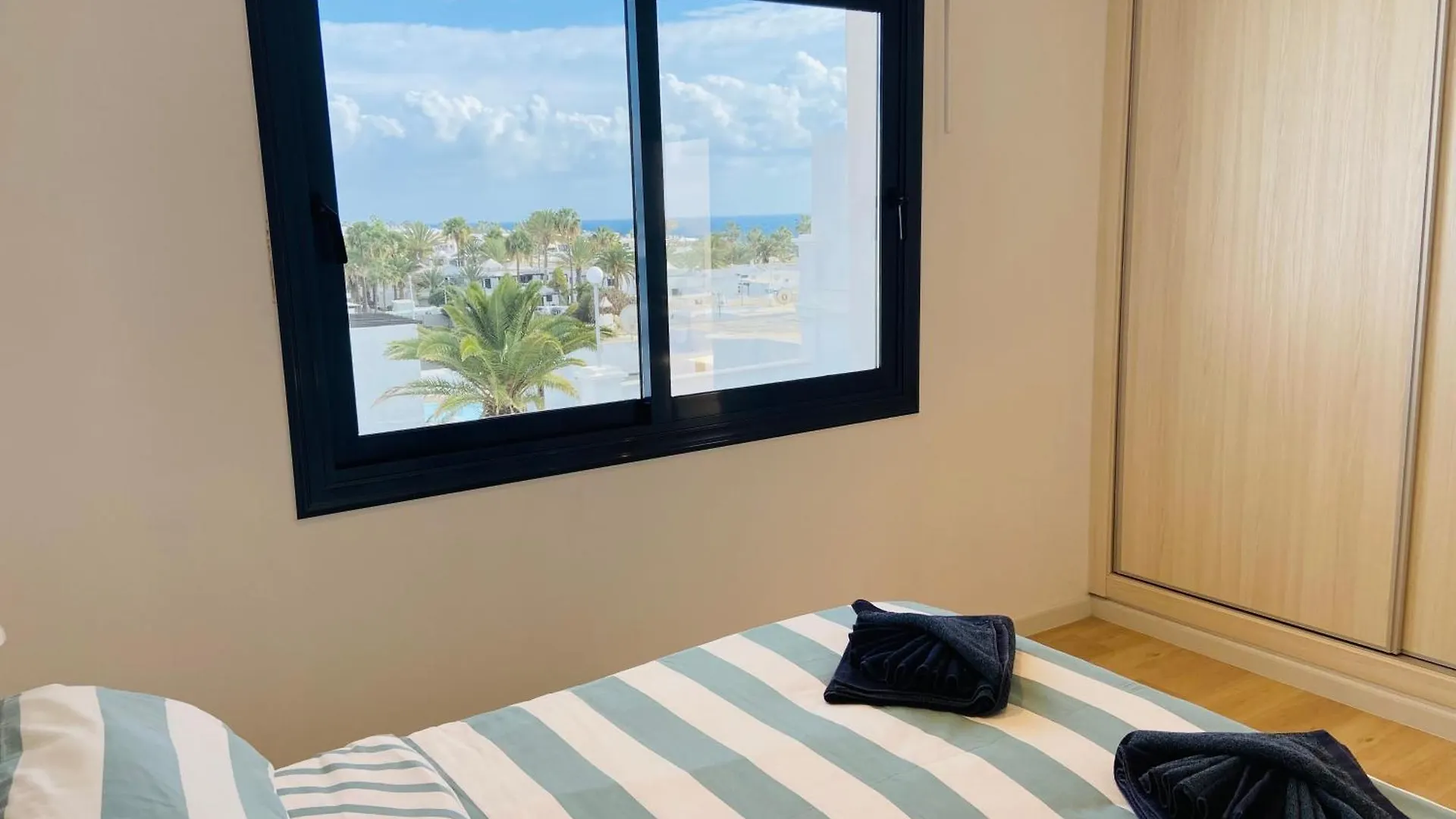 Atlantico Plaza Apartments Puerto del Carmen  Espagne
